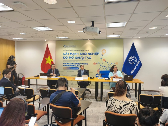 Economía de Vietnam muestra recuperación gradual, según informe del BM ảnh 1