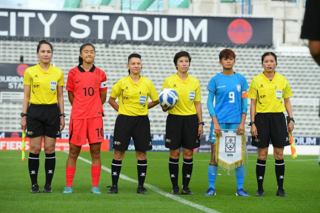 Árbitras vietnamitas dirigirán partidos del Campeonato Asiático de Fútbol ảnh 1 Árbitras vietnamitas dirigirán partidos del Campeonato Asiático de Fútbol ảnh 1
