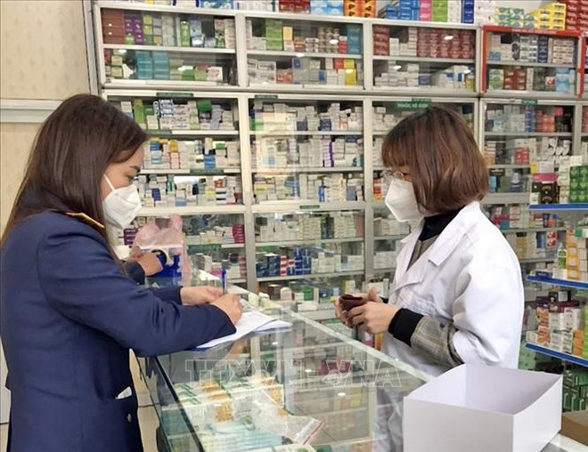 Hanoi intensifica inspección y supervisión para garantizar calidad de medicamentos ảnh 1 Hanoi intensifica inspección y supervisión para garantizar calidad de medicamentos ảnh 1