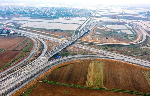 Construirán autopista que conecta localidades de Vietnam y China ảnh 1 Construirán autopista que conecta localidades de Vietnam y China ảnh 1