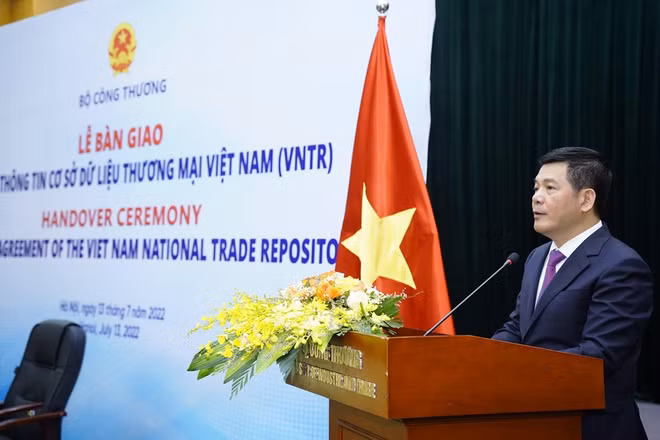 Reino Unido entrega portal de base de datos de comercio a Vietnam ảnh 2