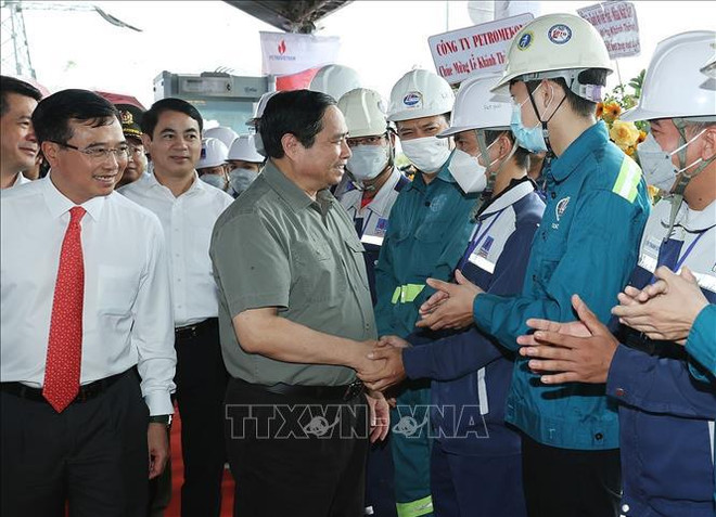 Primer ministro vietnamita asiste a inauguración de planta termoeléctrica Song Hau 1 ảnh 1 Primer ministro vietnamita asiste a inauguración de planta termoeléctrica Song Hau 1 ảnh 1