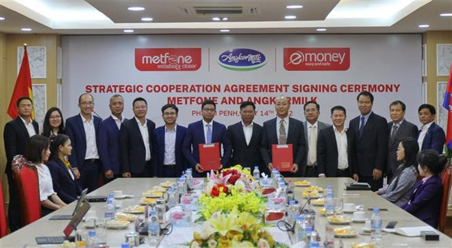 Empresas vietnamitas desarrollan servicios de telecomunicaciones y pagos electrónicos en Camboya ảnh 1 Empresas vietnamitas desarrollan servicios de telecomunicaciones y pagos electrónicos en Camboya ảnh 1