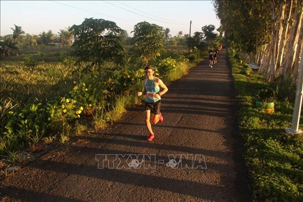 Hasta ocho mil 500 corredores se unen al Maratón Internacional del Delta del Mekong ảnh 1 Hasta ocho mil 500 corredores se unen al Maratón Internacional del Delta del Mekong ảnh 1