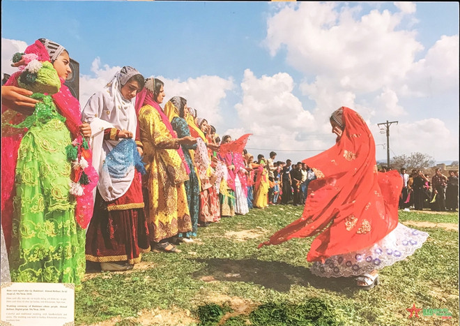 Exposición “Patrimonio de arte iraní, la cuna de la civilización” abre sus puertas en Hanoi ảnh 1 Exposición “Patrimonio de arte iraní, la cuna de la civilización” abre sus puertas en Hanoi ảnh 1