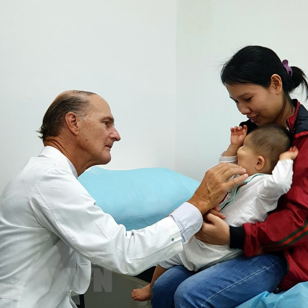 Realizará médico estadounidense operaciones quirúrgicas gratuitas a niños vietnamitas ảnh 1 Realizará médico estadounidense operaciones quirúrgicas gratuitas a niños vietnamitas ảnh 1