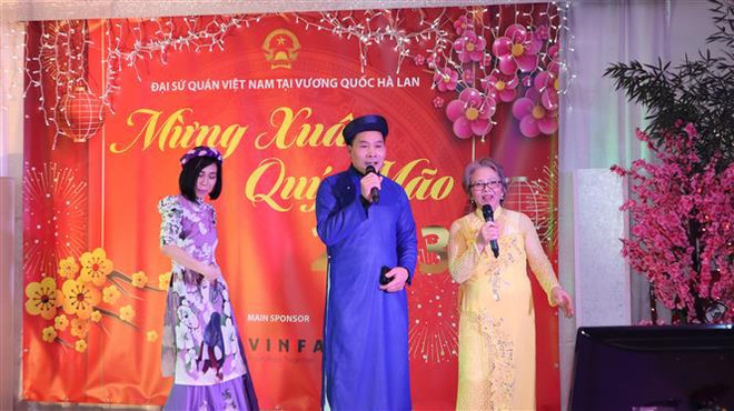 Vietnamitas en Países Bajos celebran fiesta de Tet ảnh 1 Vietnamitas en Países Bajos celebran fiesta de Tet ảnh 1
