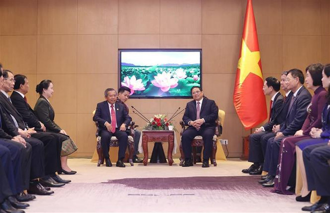 Premier recibe al presidente de Asociación de Amistad de Laos - Vietnam ảnh 1