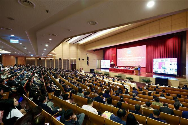 Exigen elevar desempeño de Vietnam en materia diplomática ảnh 2