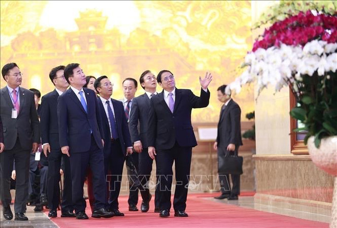 Premier vietnamita se reúne con Presidente del Parlamento surcoreano ảnh 1 Premier vietnamita se reúne con Presidente del Parlamento surcoreano ảnh 1