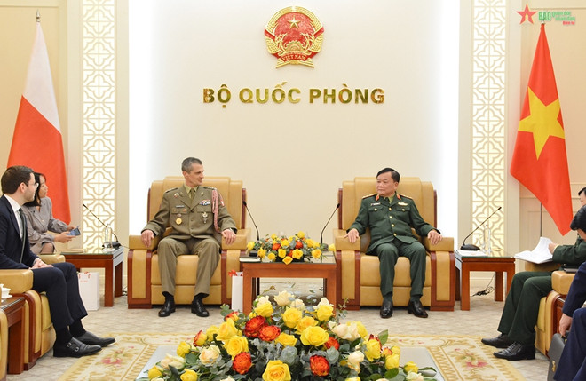 Vietnam y Polonia buscan promover cooperación en defensa ảnh 1 Vietnam y Polonia buscan promover cooperación en defensa ảnh 1