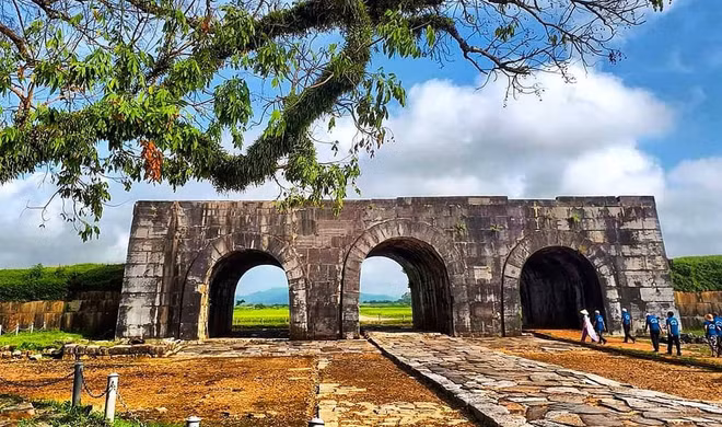 Buscan promover conservación de Ciudadela de Dinastía Ho ảnh 1 Buscan promover conservación de Ciudadela de Dinastía Ho ảnh 1