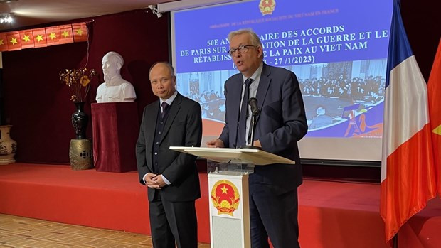 Conmemoran en Francia aniversario 50 de la firma del Acuerdo de París ảnh 2 Conmemoran en Francia aniversario 50 de la firma del Acuerdo de París ảnh 2