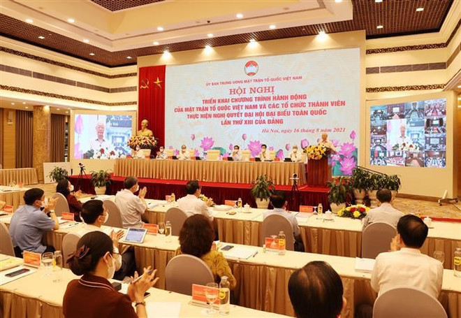 Exige máximo dirigente partidista de Vietnam consolidar gran unidad nacional ảnh 2 Exige máximo dirigente partidista de Vietnam consolidar gran unidad nacional ảnh 2