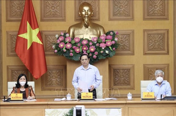 Primer ministro de Vietnam anima a pobladores a ser activos en lucha contra COVID-19 ảnh 1 Primer ministro de Vietnam anima a pobladores a ser activos en lucha contra COVID-19 ảnh 1