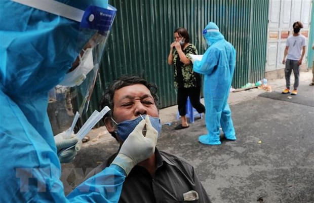 Registra Vietnam más de cinco mil casos nuevos de COVID-19 ảnh 1 Registra Vietnam más de cinco mil casos nuevos de COVID-19 ảnh 1