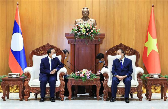 Vietnam concede gran importancia a nexos con Laos, según presidente Nguyen Xuan Phuc ảnh 1 Vietnam concede gran importancia a nexos con Laos, según presidente Nguyen Xuan Phuc ảnh 1