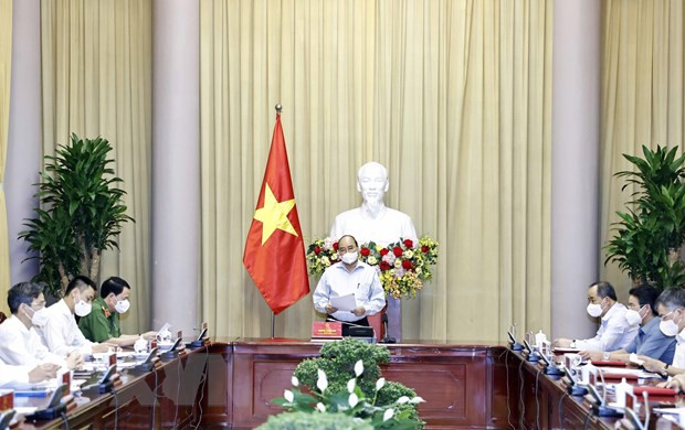 Presidente vietnamita preside reunión sobre implementación de Decisión de amnistía de 2021 ảnh 1 Presidente vietnamita preside reunión sobre implementación de Decisión de amnistía de 2021 ảnh 1