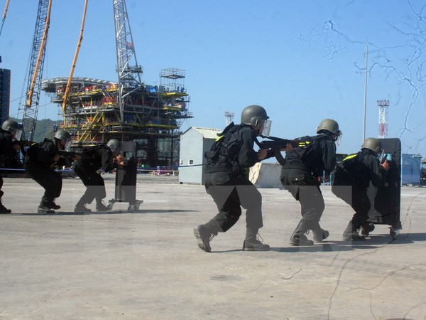 En Hanoi seminario internacional sobre nuevas expresiones de terrorism ảnh 1 En Hanoi seminario internacional sobre nuevas expresiones de terrorism ảnh 1