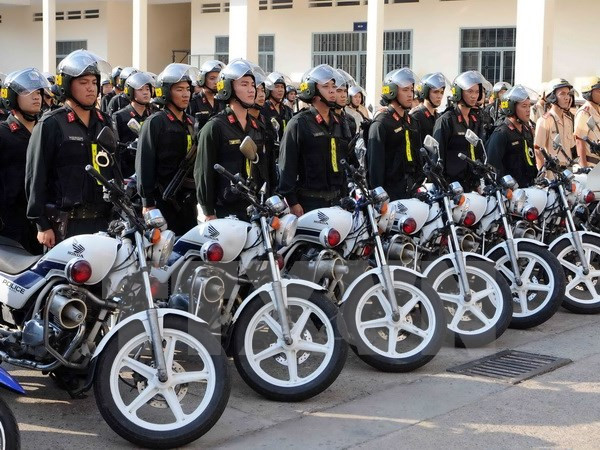 Fuerzas policiales de Vietnam y Laos cooperan en lucha contra crímenes ảnh 1 Fuerzas policiales de Vietnam y Laos cooperan en lucha contra crímenes ảnh 1