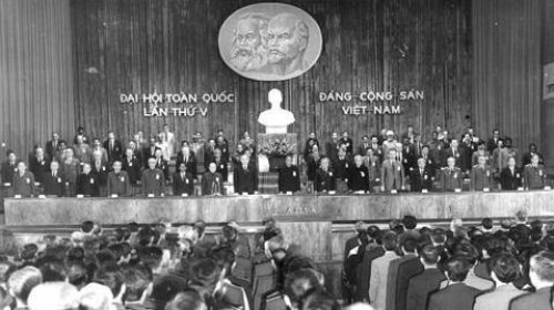 El quinto Congreso Nacional del Partido Comunista de Vietnam ảnh 1 El quinto Congreso Nacional del Partido Comunista de Vietnam ảnh 1