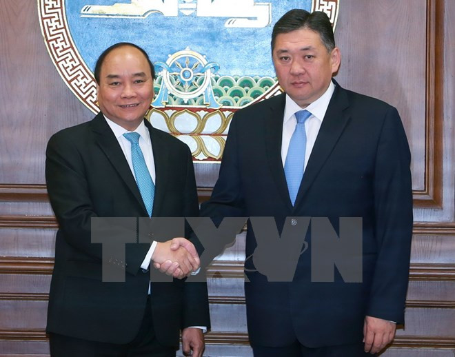 Primer ministro de Vietnam continúa visita en Mongolia ảnh 1 Primer ministro de Vietnam continúa visita en Mongolia ảnh 1