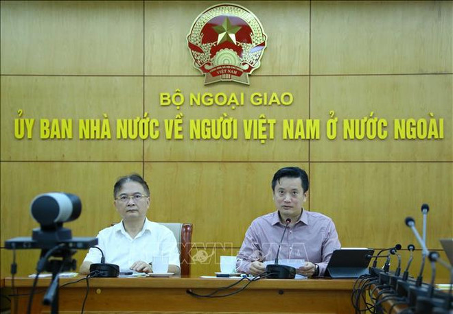 Buscan promover economía vietnamita en contexto del COVID-19 ảnh 1 Buscan promover economía vietnamita en contexto del COVID-19 ảnh 1