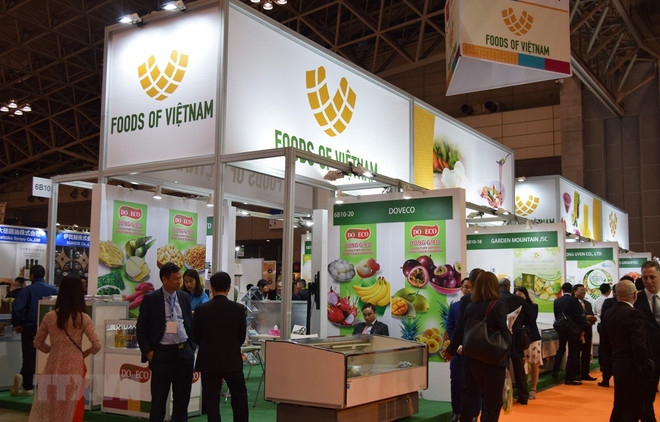 Acaparan productos vietnamitas atención de visitantes en Feria de alimentos en Japón ảnh 1