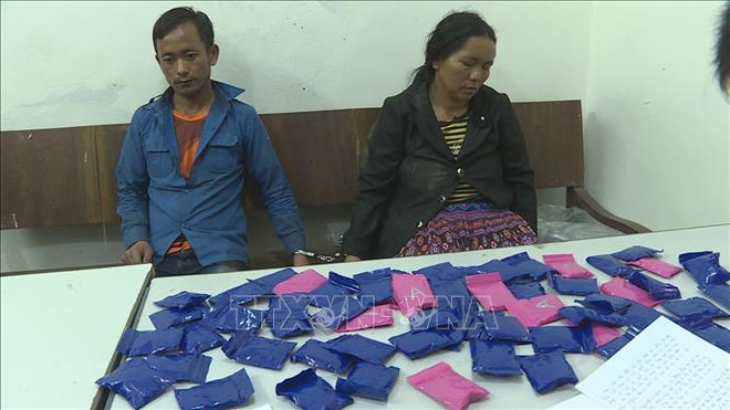 Capturan en Vietnam narcotraficantes laosianos e incautan 12 mil pastillas de droga ảnh 1 Capturan en Vietnam narcotraficantes laosianos e incautan 12 mil pastillas de droga ảnh 1