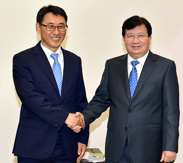 Vicepremier de Vietnam insta a empresas a priorizar protección ambiental ảnh 1 Vicepremier de Vietnam insta a empresas a priorizar protección ambiental ảnh 1