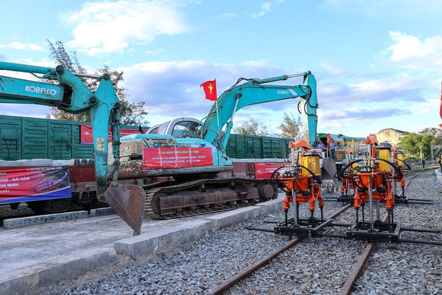 Vietnam invertirá 315 millones de dólares en infraestructura ferroviaria en 2023 ảnh 1 Vietnam invertirá 315 millones de dólares en infraestructura ferroviaria en 2023 ảnh 1
