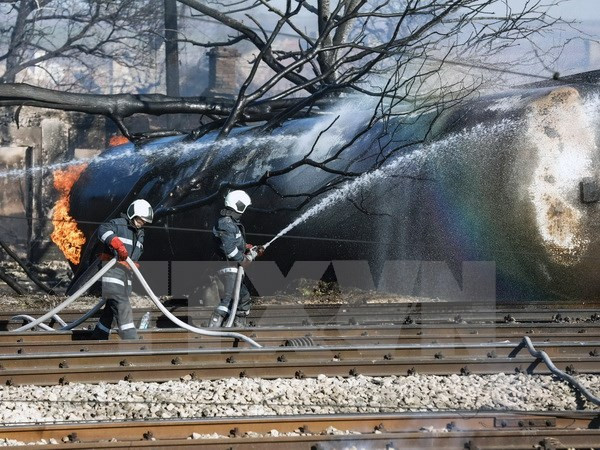 Premier vietnamita extiende condolencias a Bulgaria por explosión de tren ảnh 1