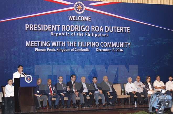 Presidente de Filipinas realiza visita oficial a Camboya ảnh 1