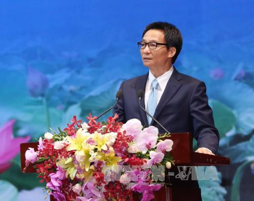 Seminario científico internacional de Vietnamología busca desarrollo sostenible ảnh 1 Seminario científico internacional de Vietnamología busca desarrollo sostenible ảnh 1