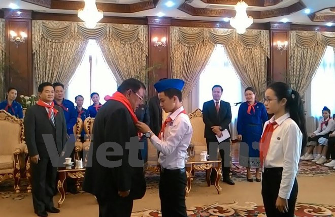 Jóvenes vietnamitas y laosianos contribuirán al fomento de amistad bilateral ảnh 1 Jóvenes vietnamitas y laosianos contribuirán al fomento de amistad bilateral ảnh 1