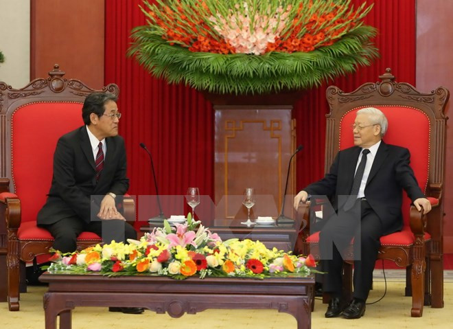 Líder partidista recibe a nuevo embajador de Japón ảnh 1 Líder partidista recibe a nuevo embajador de Japón ảnh 1