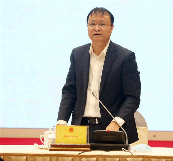 Vietnam refuerza garantizar suministro de gasolina y petróleo ảnh 1