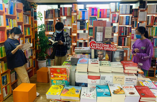 Día del Libro de Vietnam 2022 promueve la cultura de la lectura ảnh 1 Día del Libro de Vietnam 2022 promueve la cultura de la lectura ảnh 1