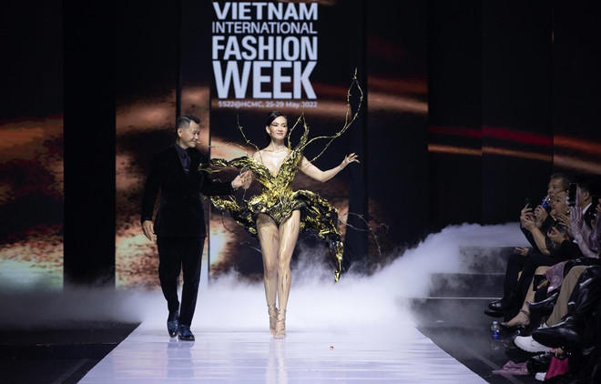 Semana internacional de moda en Vietnam llega a su fin ảnh 1 Semana internacional de moda en Vietnam llega a su fin ảnh 1