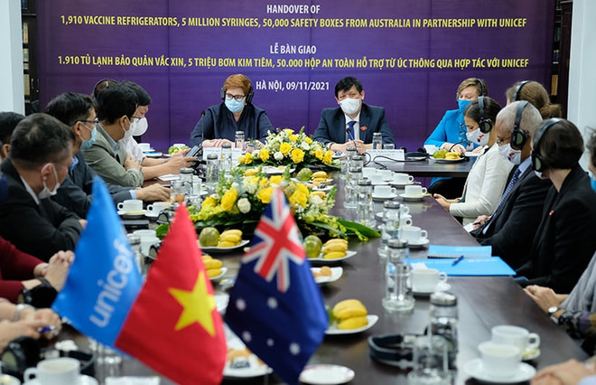 Recibe Vietnam insumos para vacunación contra el COVID-19 donados por Australia y UNICEF ảnh 2 Recibe Vietnam insumos para vacunación contra el COVID-19 donados por Australia y UNICEF ảnh 2