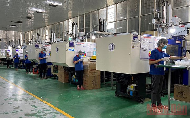 Vietnam por garantizar bienestar de trabajadores y operación de empresas ảnh 1