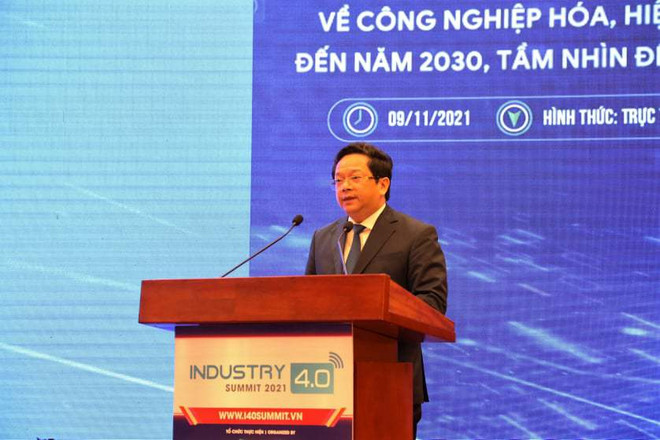 Piden cambiar enfoques de la industrialización y la modernización en Vietnam ảnh 2 Piden cambiar enfoques de la industrialización y la modernización en Vietnam ảnh 2