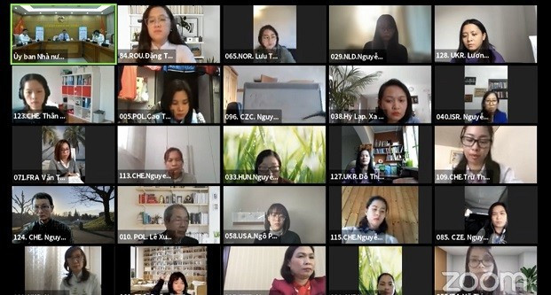 Apoyan a vietnamitas en el extranjero para preservar identidad cultural y tradiciones nacionales ảnh 1 Apoyan a vietnamitas en el extranjero para preservar identidad cultural y tradiciones nacionales ảnh 1