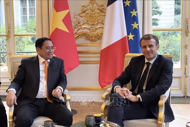 Determinados Vietnam y Francia a profundizar asociación estratégica binacional ảnh 2 Determinados Vietnam y Francia a profundizar asociación estratégica binacional ảnh 2