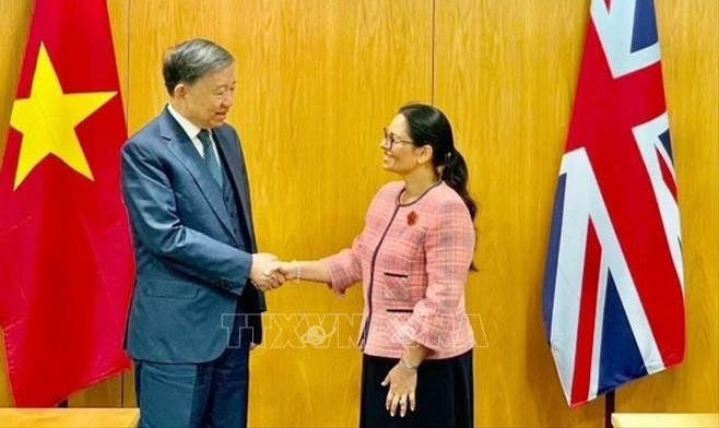 Vietnam concede importancia al desarrollo de las relaciones con Reino Unido ảnh 1 Vietnam concede importancia al desarrollo de las relaciones con Reino Unido ảnh 1