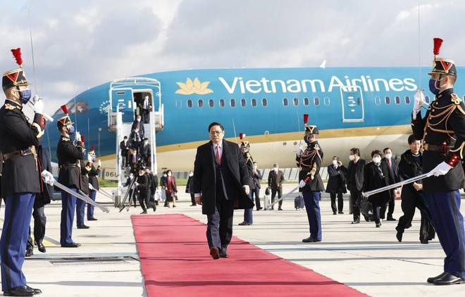 Inicia Primer Ministro de Vietnam visita oficial a Francia ảnh 1 Inicia Primer Ministro de Vietnam visita oficial a Francia ảnh 1