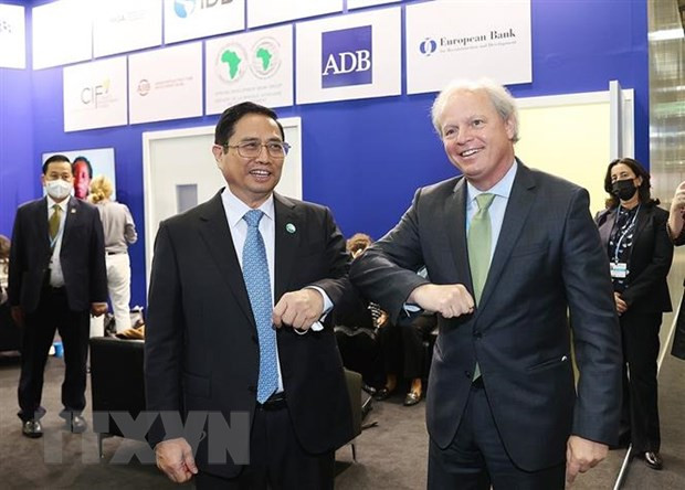 Primer ministro de Vietnam cumple amplio programa de encuentros en Reino Unido ảnh 1 Primer ministro de Vietnam cumple amplio programa de encuentros en Reino Unido ảnh 1