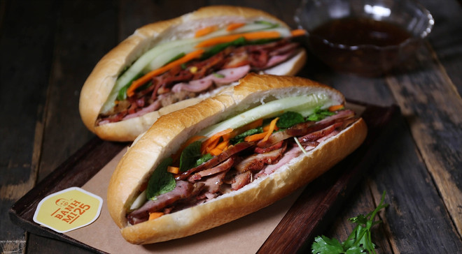 “Banh Mi” de Vietnam, formidable competidor de la hamburguesa estadounidense ảnh 2