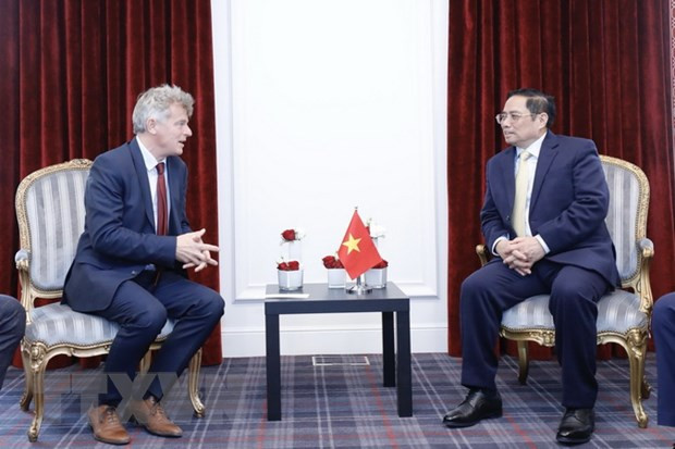 Primer ministro de Vietnam se reúne con secretario nacional del Partido Comunista Francés ảnh 1 Primer ministro de Vietnam se reúne con secretario nacional del Partido Comunista Francés ảnh 1