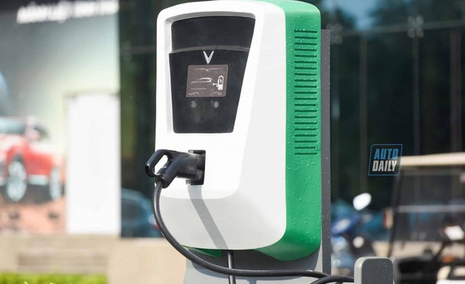 VinFast y EDF cooperan en instalación de estaciones de carga para automóviles en Francia ảnh 1 VinFast y EDF cooperan en instalación de estaciones de carga para automóviles en Francia ảnh 1